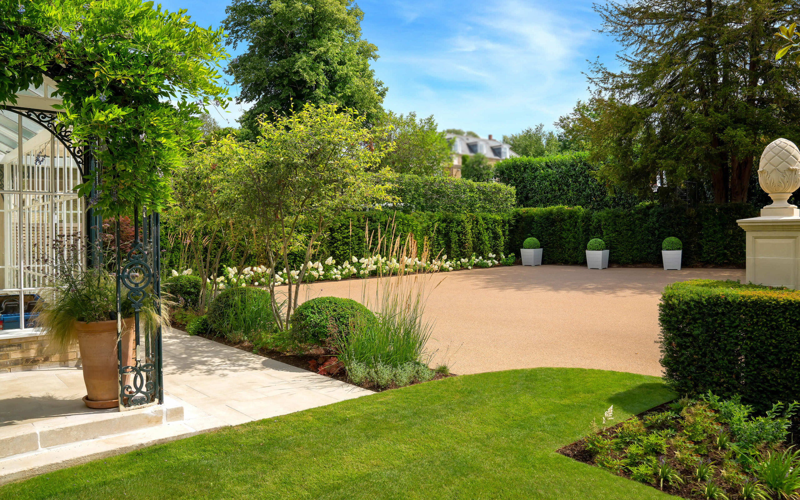 Cobham Surrey contemporary formal driveway country landscaping