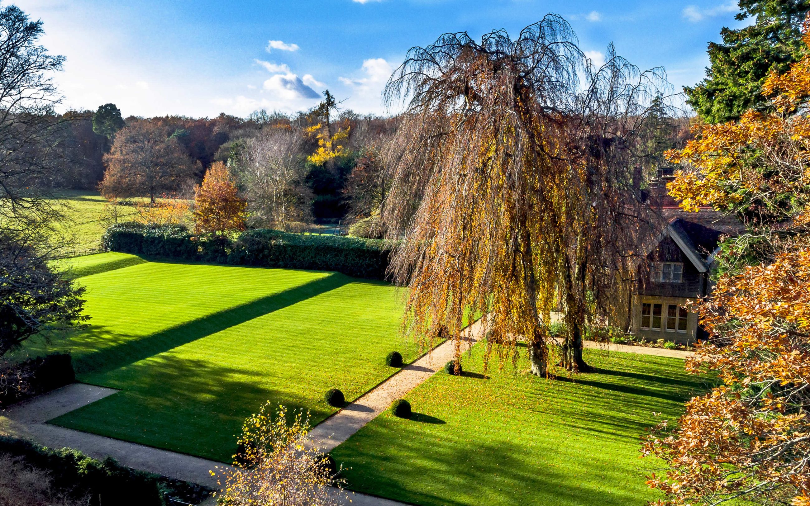 Sevenoaks, Kent, Country Garden Land Formation